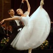 Salute to Vienna Returns To Orchestra Hall at Symphony Center This New Years Eve